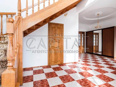 будинок за адресою вул. Зоряна