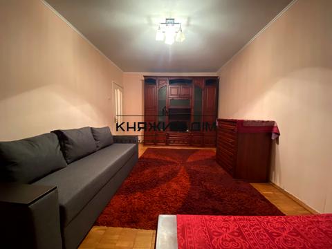 квартира по адресу Вячеслава Черновола ул., 10
