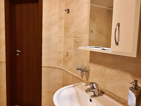 комерційна за адресою Чарівна вул., 38-Б