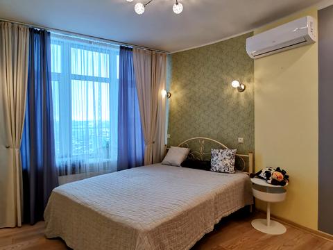 квартира за адресою Дніпровська набережна вул., 26и