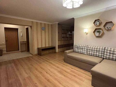 квартира по адресу Александра Конисского ул., 83/85