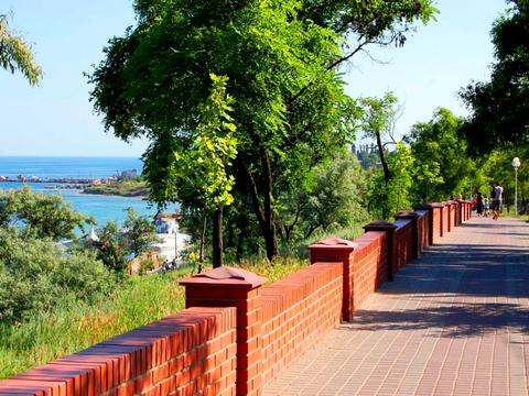 квартира за адресою Парусна вул. (Героїв Сталінграду), 1