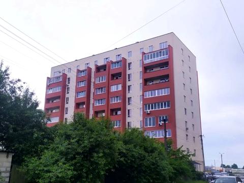 квартира за адресою Комарова, 27