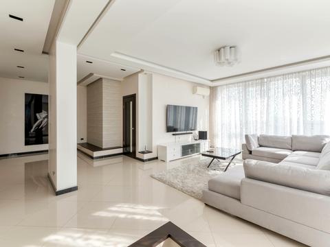 квартира за адресою Андрія Верхогляда вул. (Михайла Драгомирова), 7