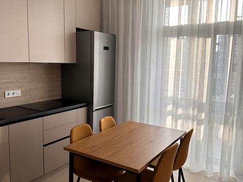 квартира за адресою Миколи Гулака вул., 4