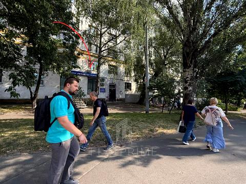 коммерческая по адресу Николая Михновского бульв. (Дружбы Народов), 32