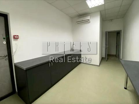 комерційна за адресою Красилівська вул., 5