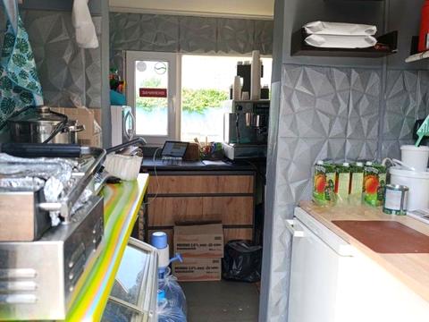 комерційна за адресою Келецька вул., 45б