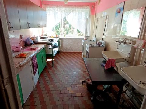 кімната за адресою Мілютенка вул., 14