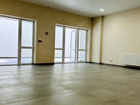комерційна за адресою Михайла Максимовича вул. (Онуфрія Трутенка), 24-В
