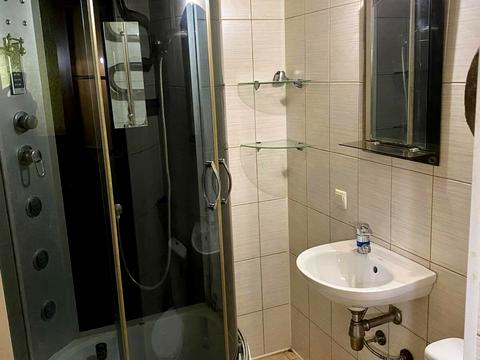 квартира за адресою Романа Шухевича вул. (Мусоргського), 26