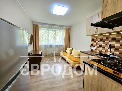 квартира за адресою Любові Малої просп. (Постишева), 4