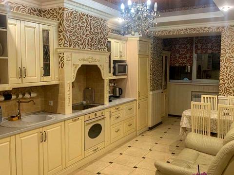 квартира за адресою Братів Горобців вул. (Дмитра Кедріна), 53-А