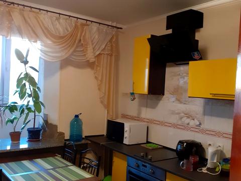 квартира за адресою Ревуцького вул., 42-Б