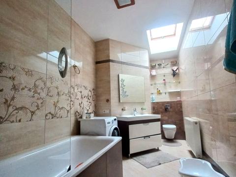 квартира за адресою Митрополита Андрея, 2