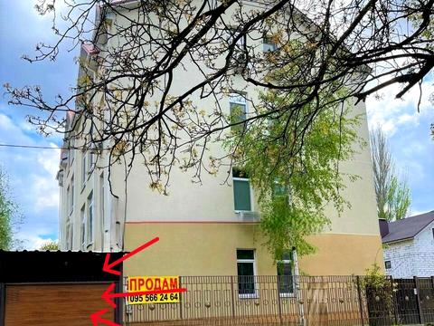 паркомісце за адресою Ольгерда Бочковського вул., 28а