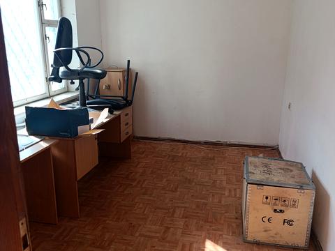 комерційна за адресою Інглезі вул. (25-ї Чапаєвської Дивізії), 2б