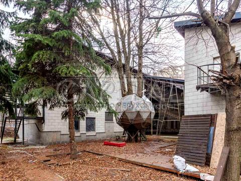 коммерческая по адресу Зоологическая ул., 10