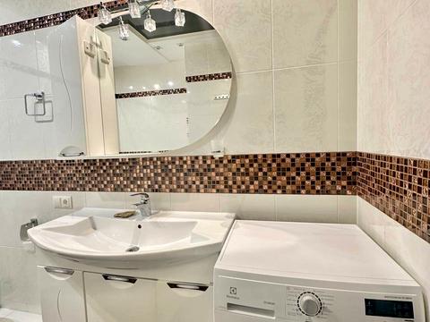 квартира за адресою Голосіївський просп. (40-річчя Жовтня), 58