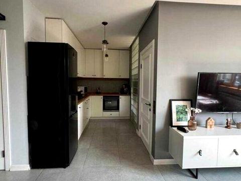 квартира за адресою Федора Ернста вул., 16-А