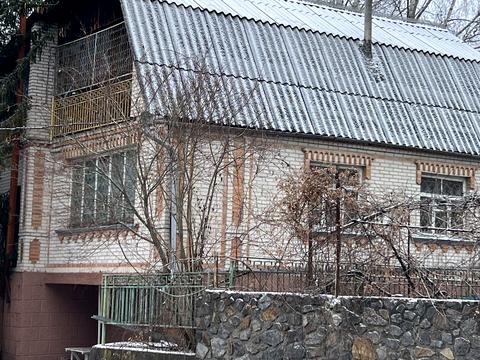 будинок за адресою Центральна
