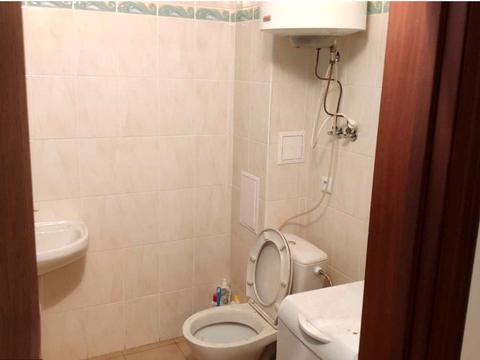 квартира за адресою Комарова, 2г