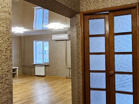 квартира за адресою Анни Ахматової вул., 11