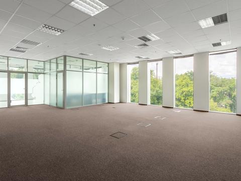 коммерческая по адресу Николая Амосова ул., 12