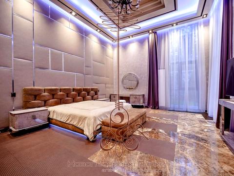 будинок за адресою Вишнева вул.