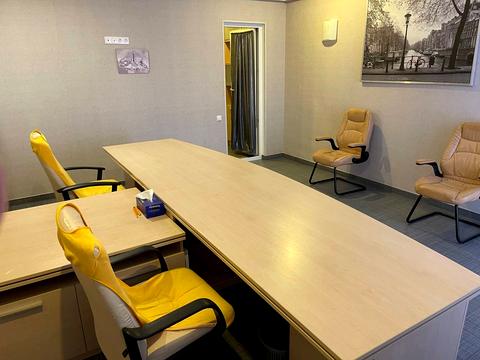 коммерческая по адресу Литературная ул., 1а