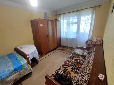 квартира за адресою Каштанів вул., 8