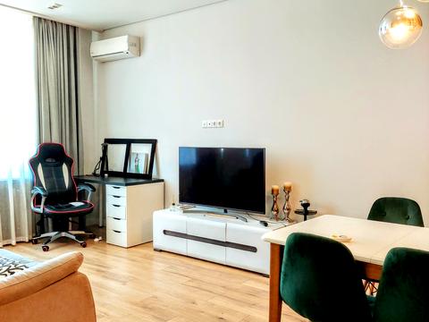 квартира за адресою Практична вул., 1