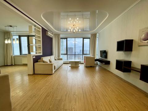 квартира за адресою Дніпровська набережна вул., 14-Б