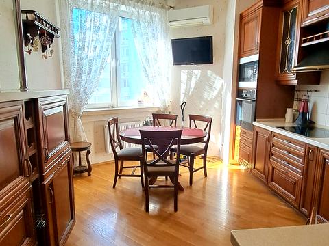 квартира за адресою Вишгородська вул., 45