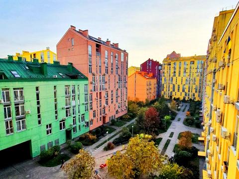 квартира за адресою Регенераторна вул., 4 к8