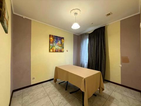комерційна за адресою Пасічна вул., 24