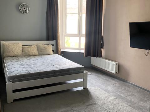 квартира за адресою Райдужна вул., 98