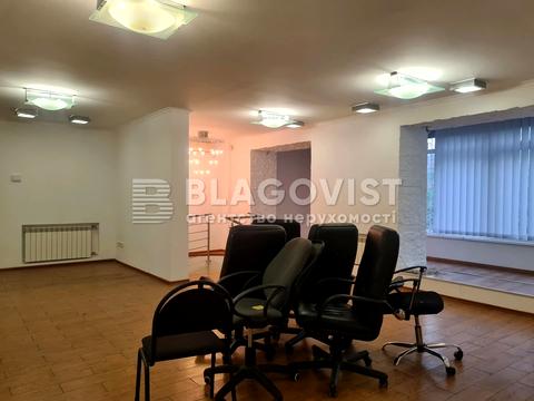 комерційна за адресою Шовковична вул., 20