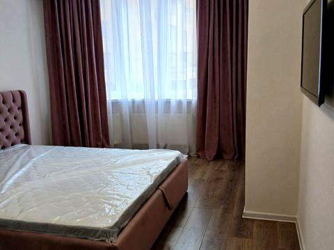 квартира за адресою Абрикосова вул., 5