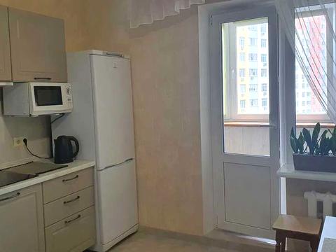 квартира по адресу Олены Пчилки ул., 4