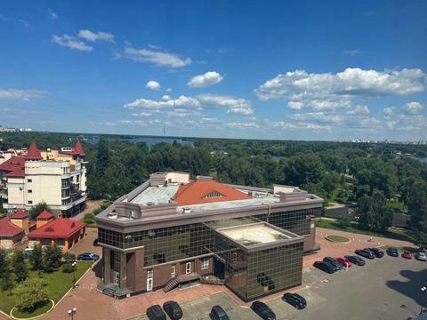 квартира за адресою Володимира Івасюка просп. (Героїв Сталінграду), 6-Б