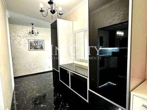 квартира за адресою Регенераторна вул., 4/10
