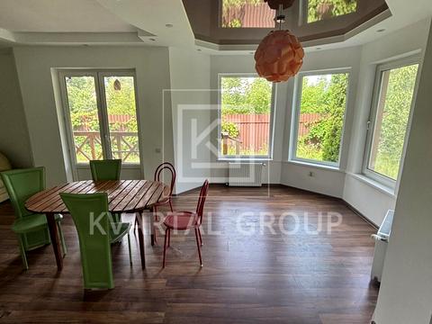 будинок за адресою Молодіжна вул., 97