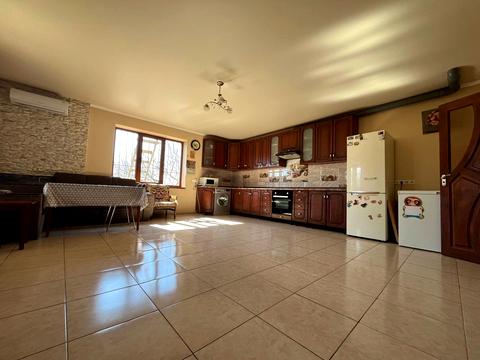 дом по адресу 4 лінія