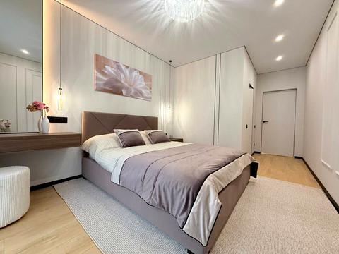 квартира по адресу Угорская ул., 12