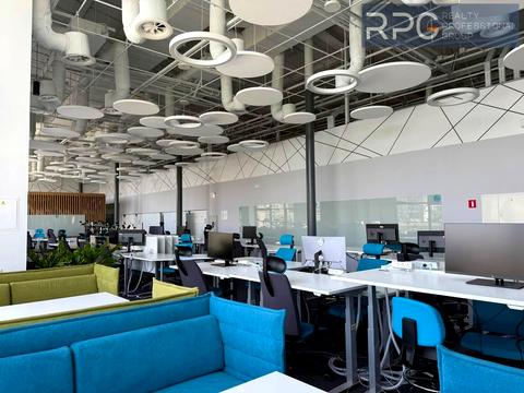 комерційна за адресою Сім'ї Прахових вул. (Гайдара), 58/10