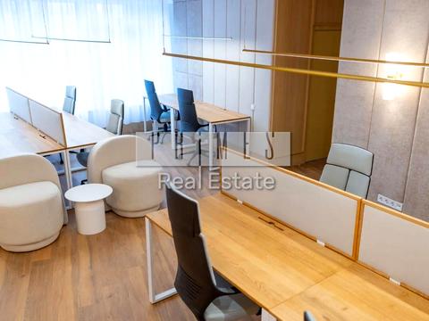 коммерческая по адресу Бусловская ул., 12