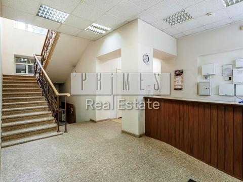 комерційна за адресою Стадіонна вул., 5