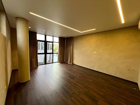 дом по адресу Алых Роз пер.