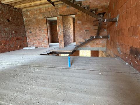 будинок за адресою Олександра Довженка вул.